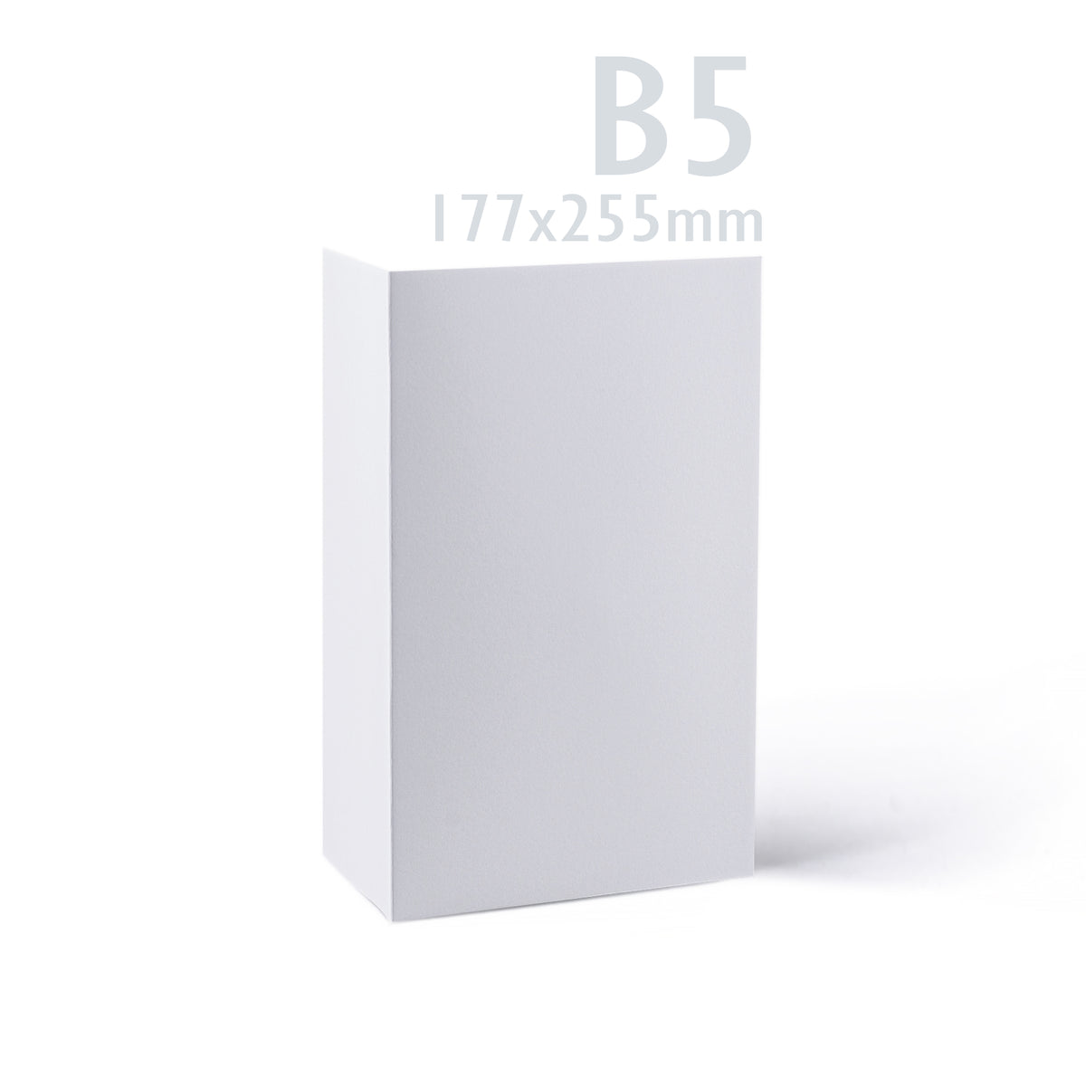 Karty 300 g/m² a obálky 100g/m² z bílého hladkého papíru – balení