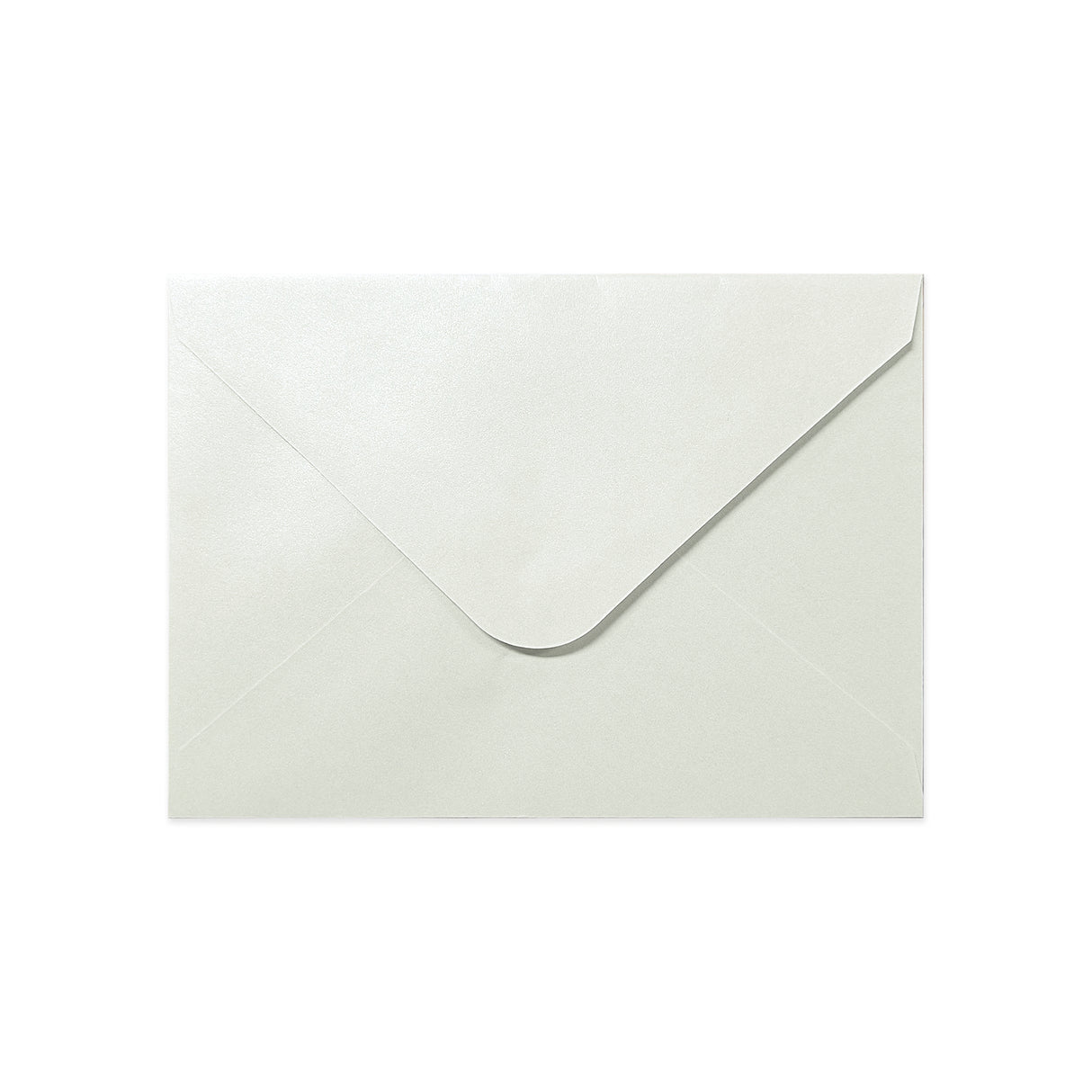 Obálka v barvě ústřice - Diamantová klopa 114x162 mm (C6)