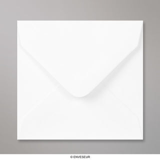 Klasická bílá čtvercová obálka 100x100 mm
