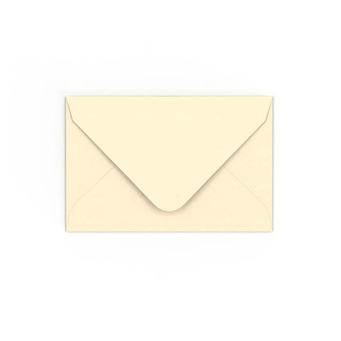 Obálka v barvě magnólie 65x94 mm