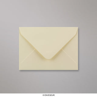 Krémová obálka 82x113 mm (C7)
