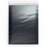 Lesklé metalické bublinkové obálky