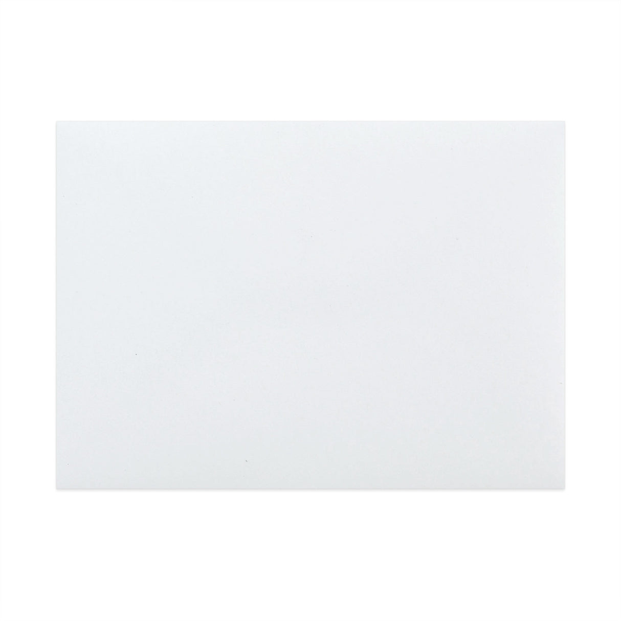 Bílé obálky z recyklovaného papíru